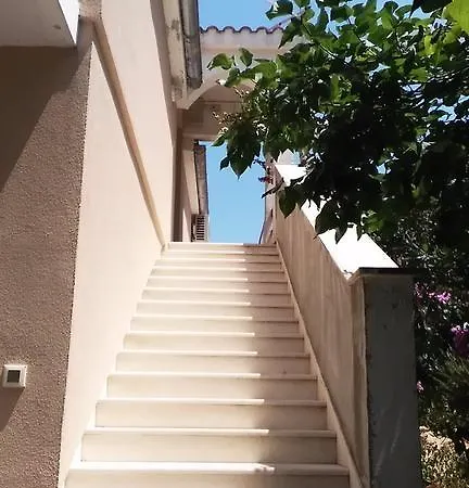 Marijo 3* Jelsa (Hvar)